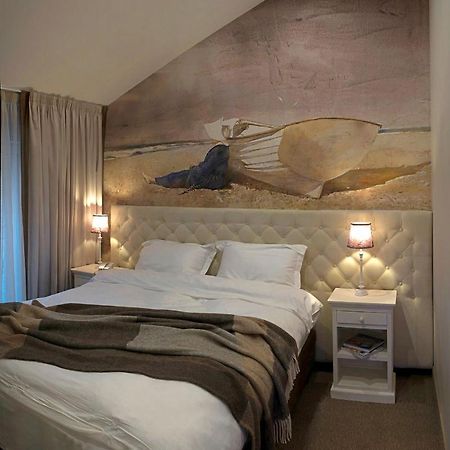 Zentrum Hotel 키시나우 외부 사진
