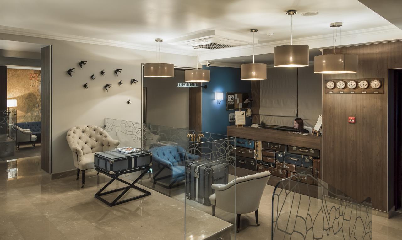 Zentrum Hotel 키시나우 외부 사진