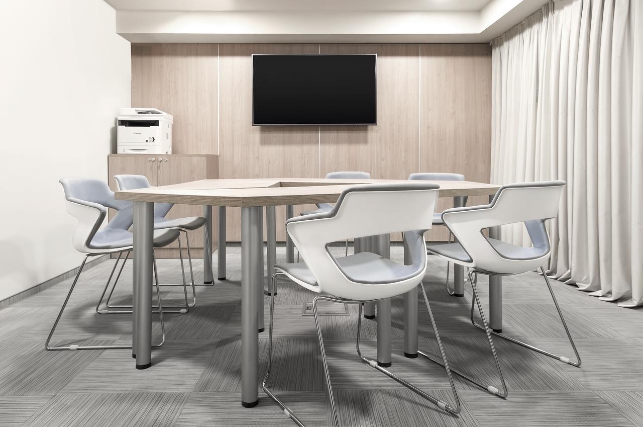 Zentrum Hotel 키시나우 외부 사진