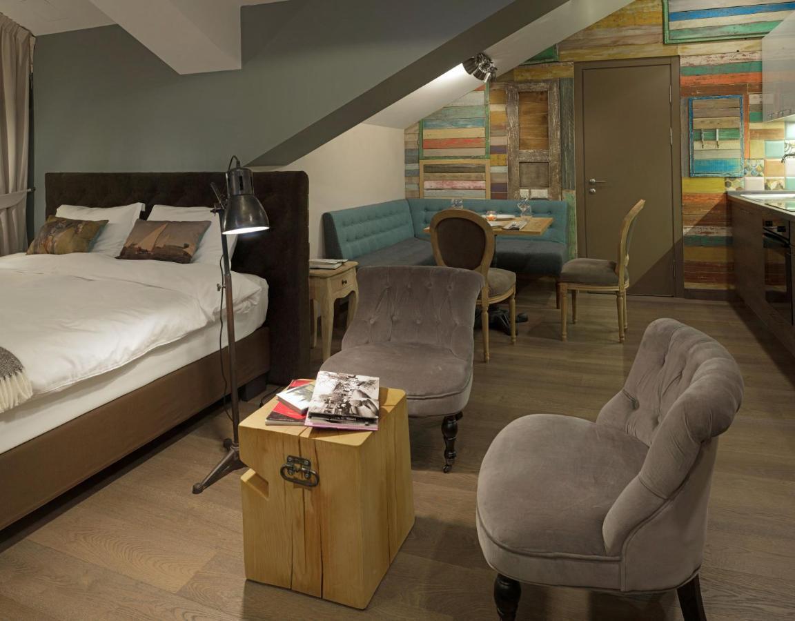 Zentrum Hotel 키시나우 외부 사진